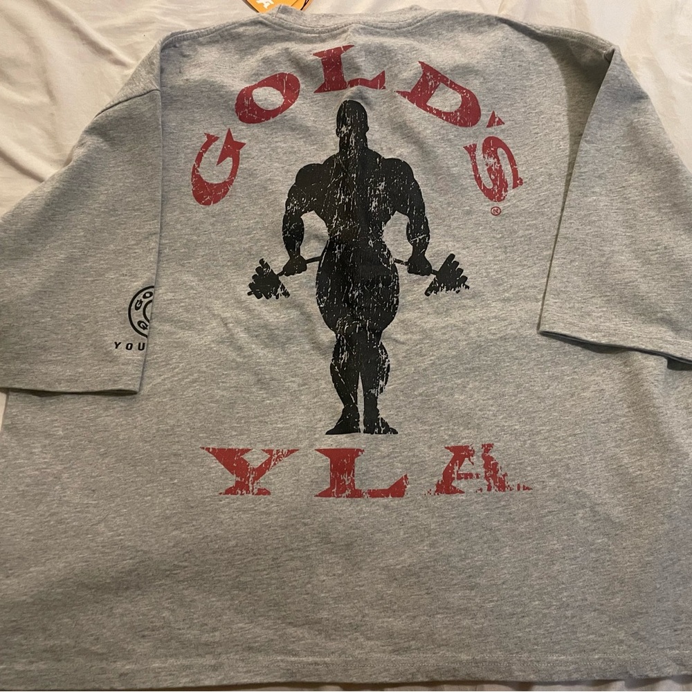 Youngla x golds gym